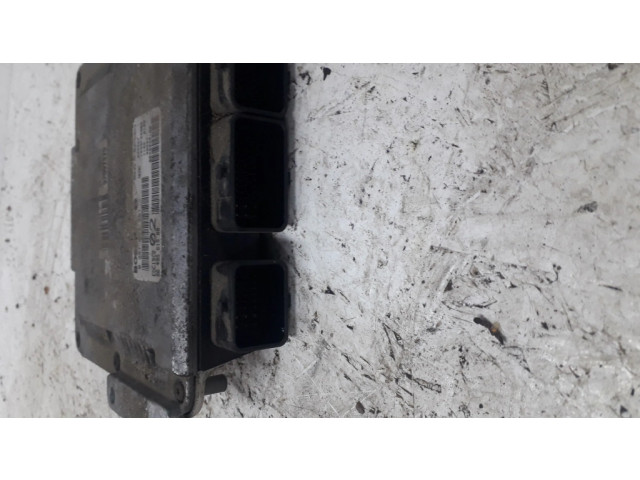 Řídící jednotka 9649561580   Peugeot 607 2002