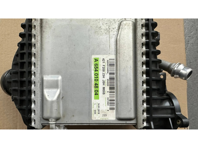 Интеркулер  A6540906100, A6540104804   Mercedes-Benz C W205 2.0