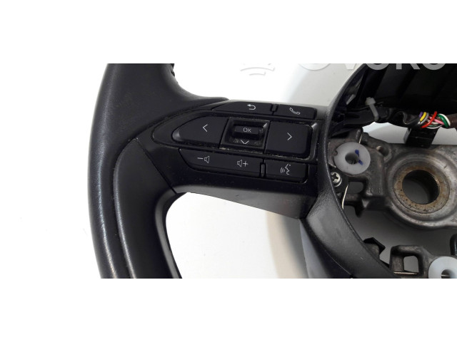 Volant Toyota Yaris XP210 2020 6436038  