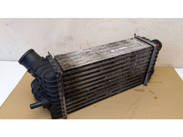Интеркулер  8V619L440BC, P8381001   Mazda MX-6 2.0