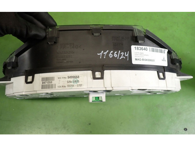 Přístrojová deska  Volvo V70 2001 9499668  