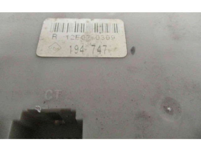  Pojistková skříňka 194747A, 194747A   Renault Clio III 2007