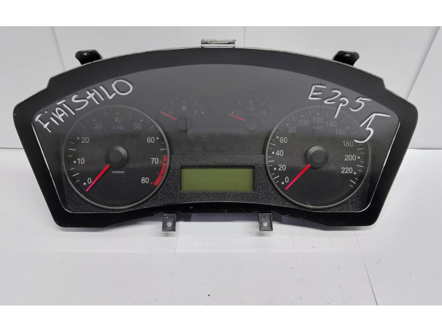 Přístrojová deska  Fiat Stilo 2001 1FCF10849AAE  