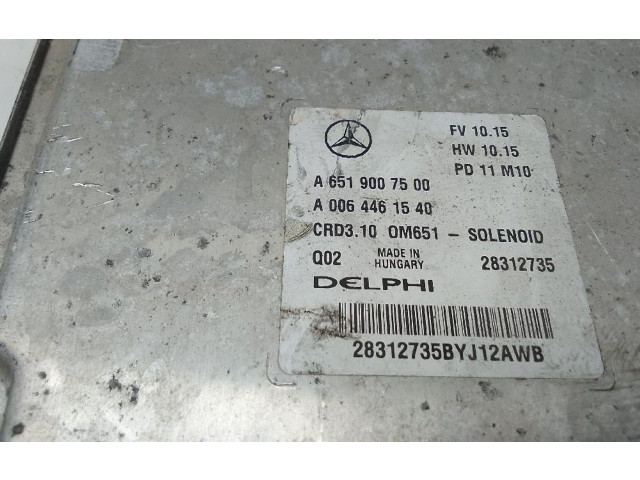 Řídící jednotka A6519007500   Mercedes-Benz C W204 2007