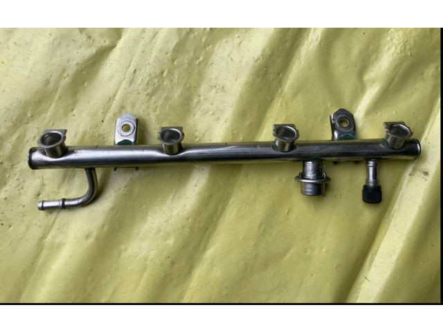 Vstřikovací lišta A2660700595, A2660700395   Mercedes-Benz A W169     