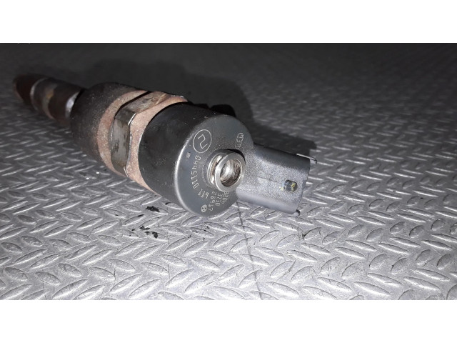 Форсунка 0445110119    Fiat Stilo для дизельного двигателя  1.9