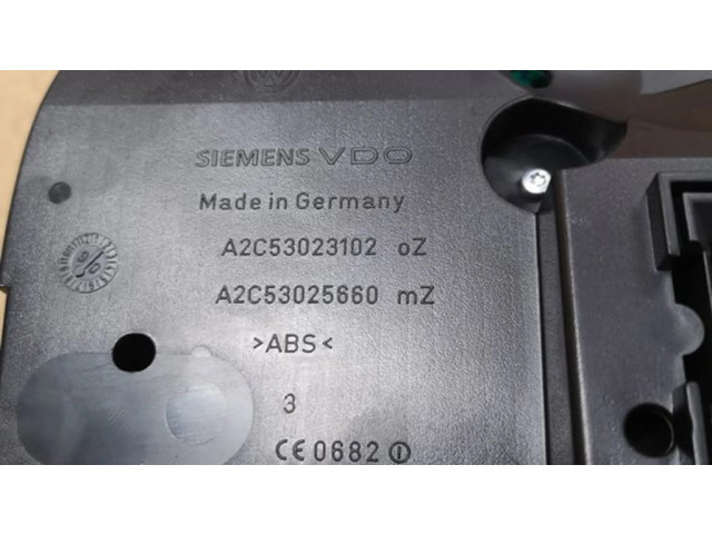 Přístrojová deska  Volkswagen Touran I 2004 1T0920872F, VWZ7Z0F7096884  