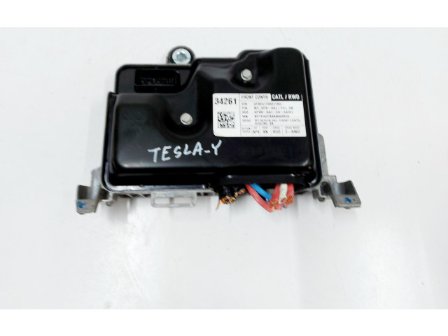 Блок комфорта 1866750-20-B   Tesla Model Y   