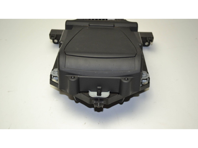 Экран дисплея вверх     9825001480, NS32819980    Peugeot Expert 