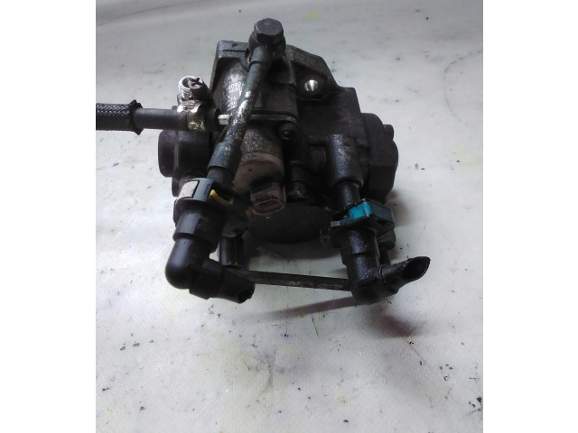 Vstřikovač 98092467   Opel Meriva B     