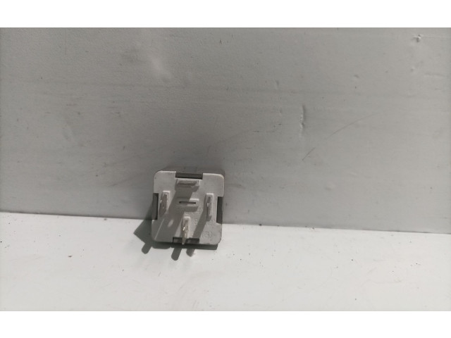 Блок управления 9805925780   Citroen Berlingo