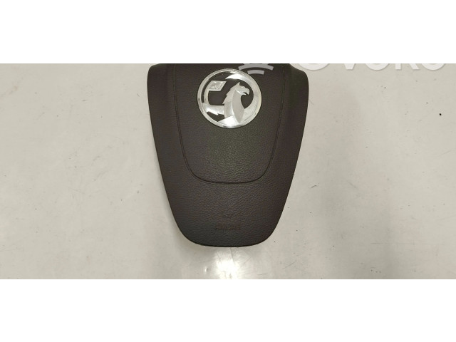 Подушка безопасности водителя 13299779   Vauxhall Astra J