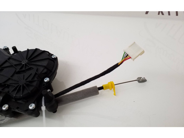 Zámek zadních dveří C66288101, UA741176005   BMW 5 G30 G31 2017