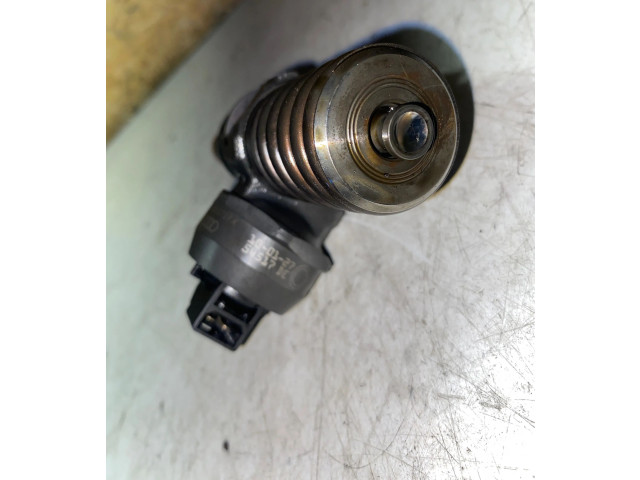 Vstřikovač 0986441511   Volkswagen Transporter - Caravelle T5    AXD 