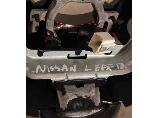 Volant Nissan Leaf I (ZE0) 2012 W8325362100, 220476  