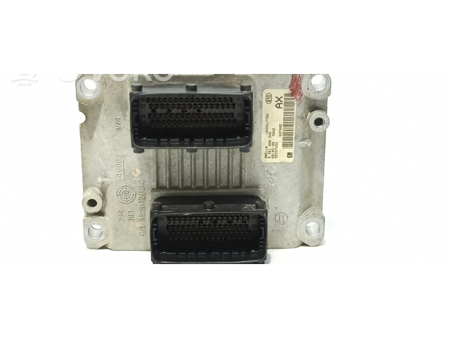 Блок управления двигателем Блок управления 0261208940, 55557933   Opel Corsa D