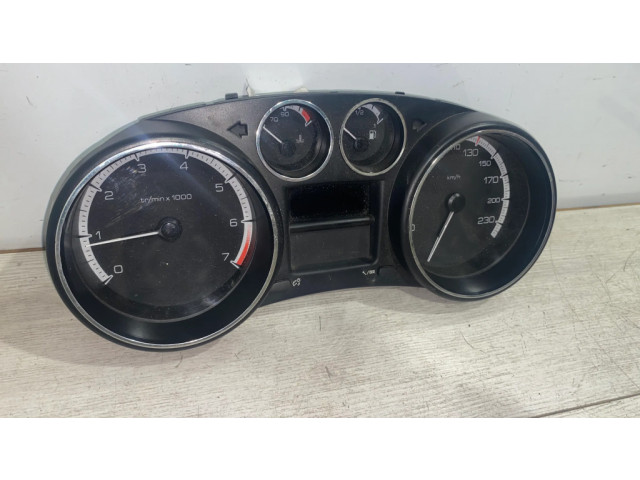 Přístrojová deska  Peugeot 308 2011 9674994880, 1AE4KR41  