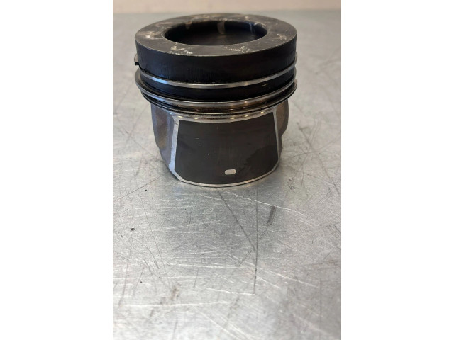  Поршень  40353620  Volkswagen Tiguan  