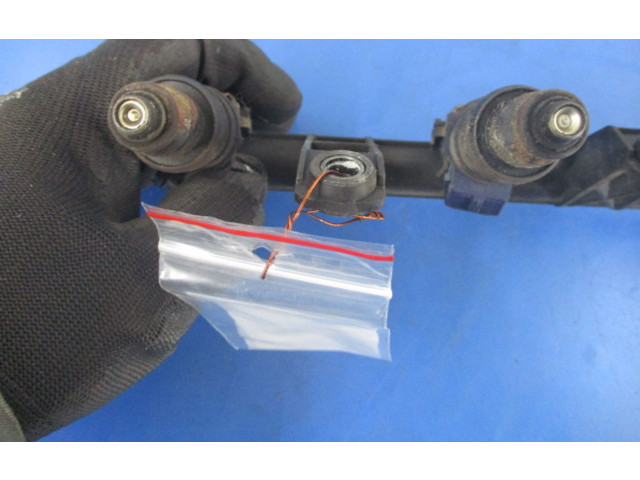 Vstřikovací lišta 7700864726, 7700864726   Renault Megane I     