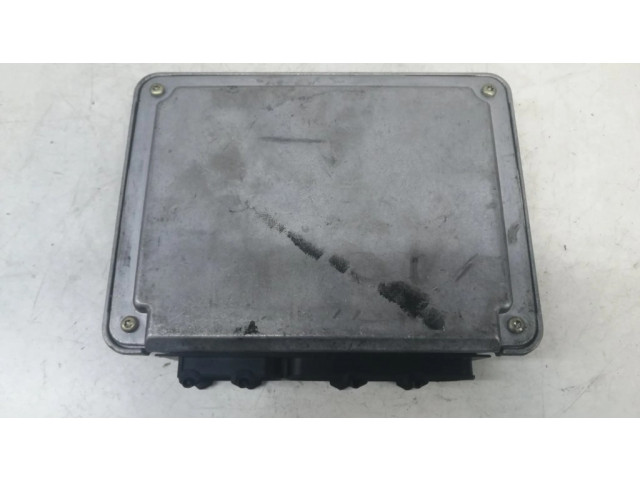 Řídící jednotka 038906018N   Audi A4 S4 B5 8D 2000