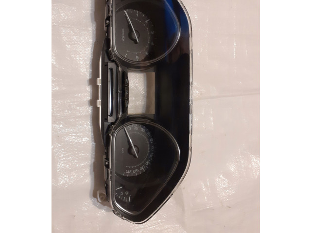 Přístrojová deska  Peugeot 2008 II 2020 9832865580  
