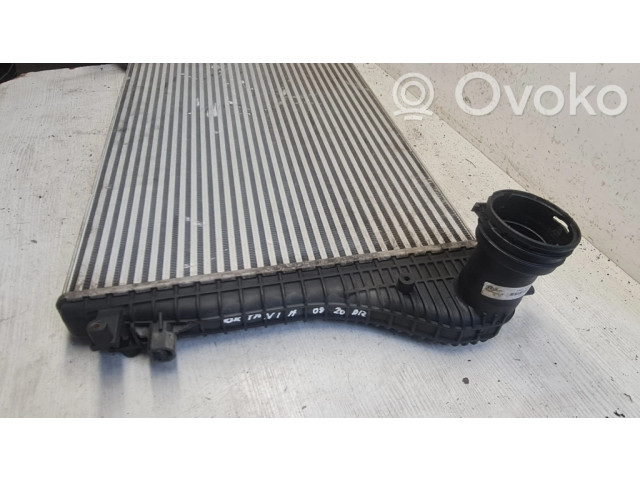 Интеркулер  1K0145803J   Skoda Octavia Mk2 (1Z) 2.0