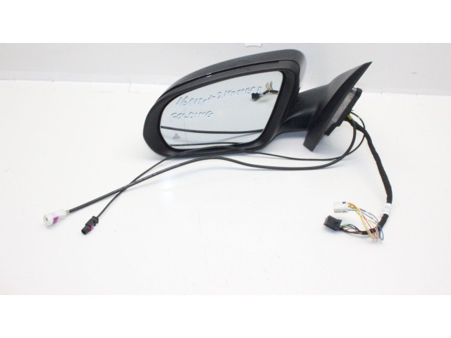 Zpětné zrcátko  Mercedes-Benz EQC 2022  162PIN  