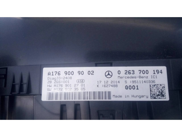 Přístrojová deska  Mercedes-Benz A W176 2014 A1769009002, 0263700194  