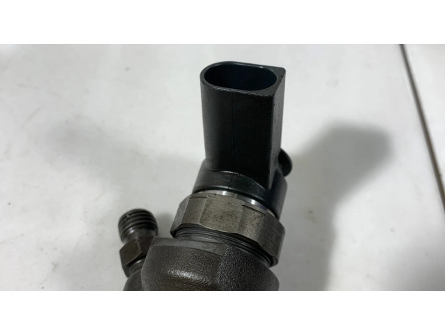 Форсунка 779844604    BMW 3 E90 E91 для дизельного двигателя  2