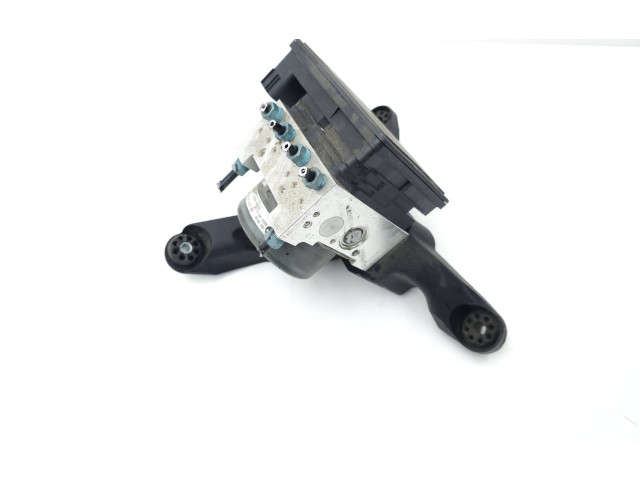 Jednotka ABS 6877110, 28515615163   BMW 2 F45 2016