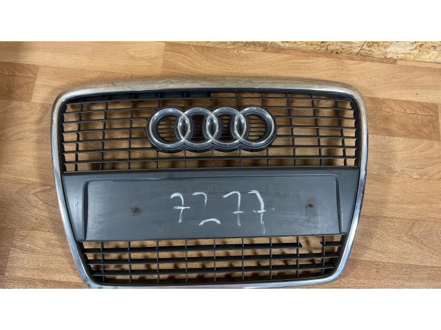 Верхняя решётка Audi A6 S6 C6 4F 2004-2011 года 4F0853651S      