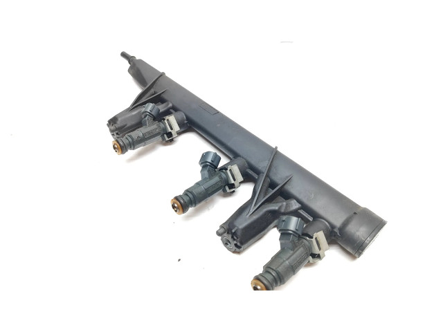 Vstřikovací lišta 9676020480   Peugeot 2008 I  pro benzínový motor 1.2 hm01 