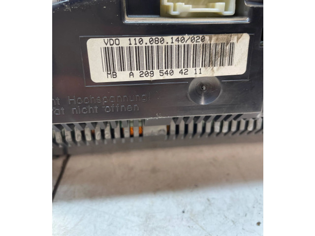 Панель приборов A2095404211   Mercedes-Benz CLK A209 C209       
