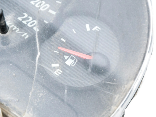 Přístrojová deska  Hyundai Santa Fe 2000 9400326521  