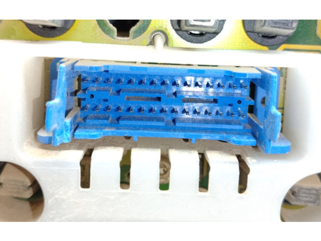 Панель приборов 7700377120   Renault Mascott       
