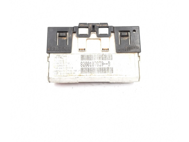 Дисплей    8200107839B, 8200107839--B   Renault Megane II