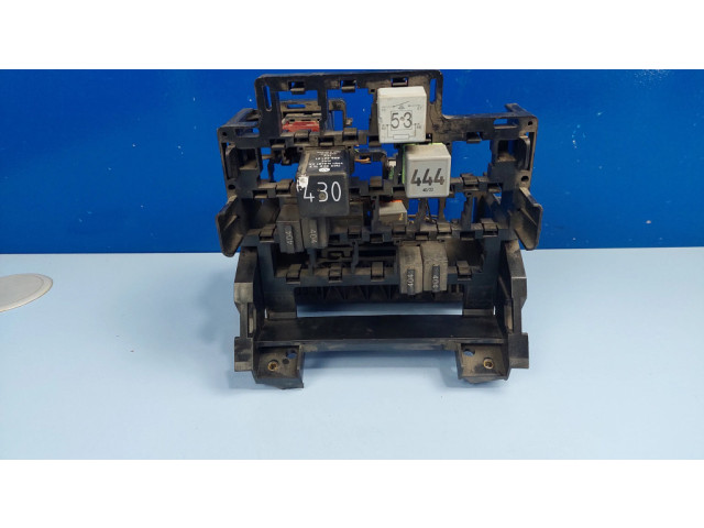 Блок предохранителей  7M3937499, YM2114A323BA   Ford Galaxy    