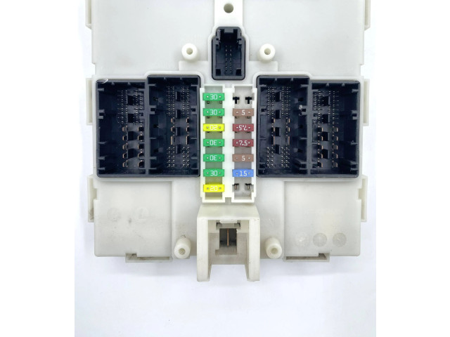 Блок комфорта 2611139385, 8960712   BMW i3   