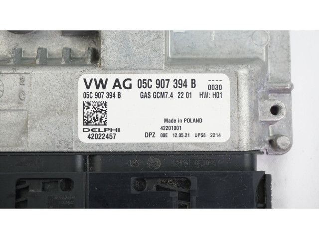 Блок управления двигателя 05C907394B   Audi A3 8Y