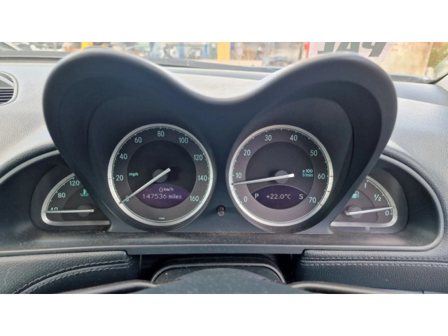 Přístrojová deska  Mercedes-Benz SL R230 2003 110080091027  