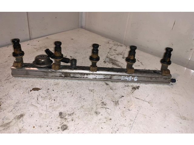 Vstřikovač 074130203A   Volvo S80  pro naftový motor 2.5 D5252T 