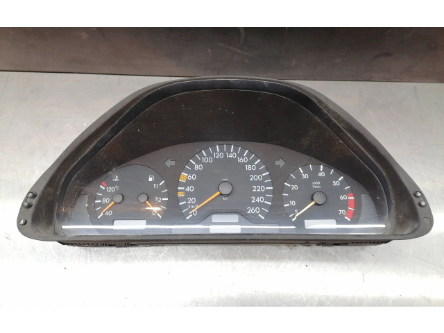 Přístrojová deska  Mercedes-Benz CLK A208 C208 1999 2085402511  