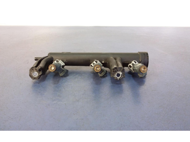 Vstřikovací lišta 9816955780, 9816955780   Peugeot 2008 I    EB2FA 
