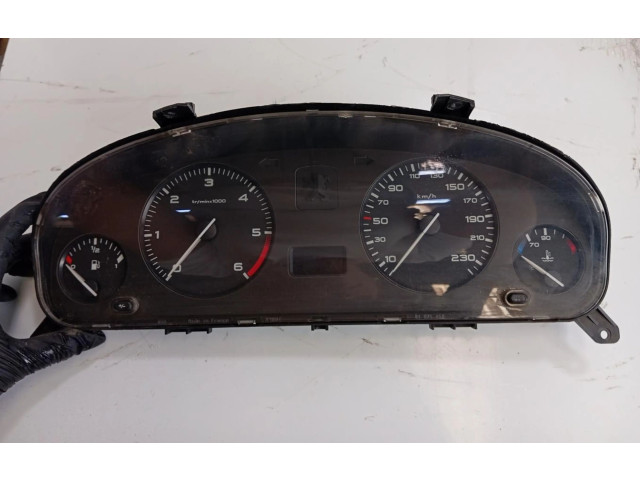 Přístrojová deska  Peugeot 406  9644230980  