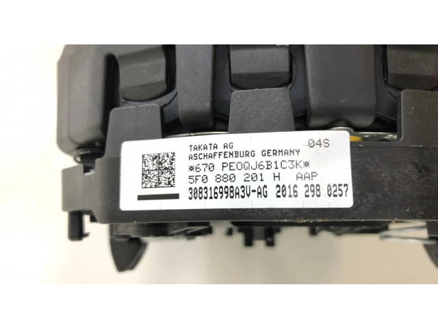 Подушка безопасности водителя 6F0880201AG, 5F0880201H   Seat Ateca