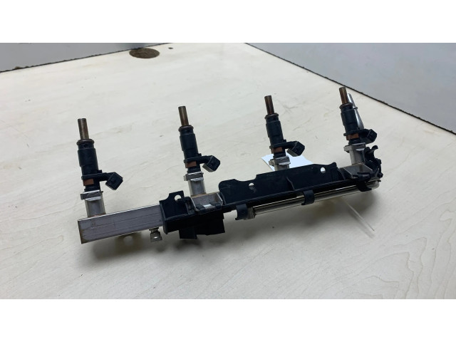 Vstřikovací lišta 530420, 561276   BMW X1 E84  pro benzínový motor 2.0  