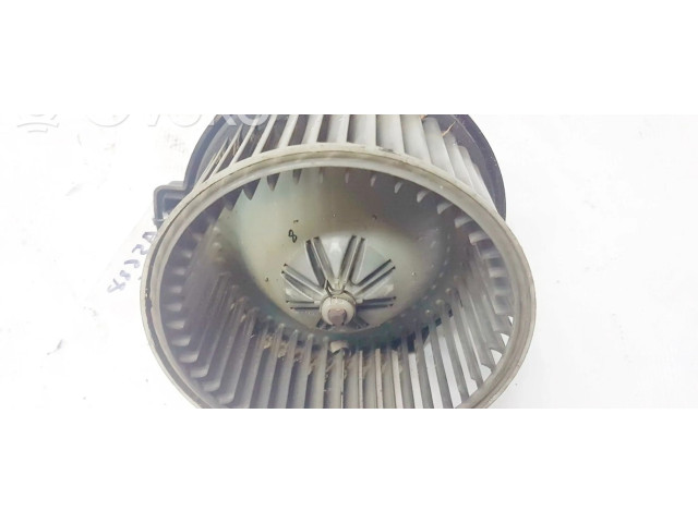 Вентилятор печки    0130111191   Mitsubishi Carisma