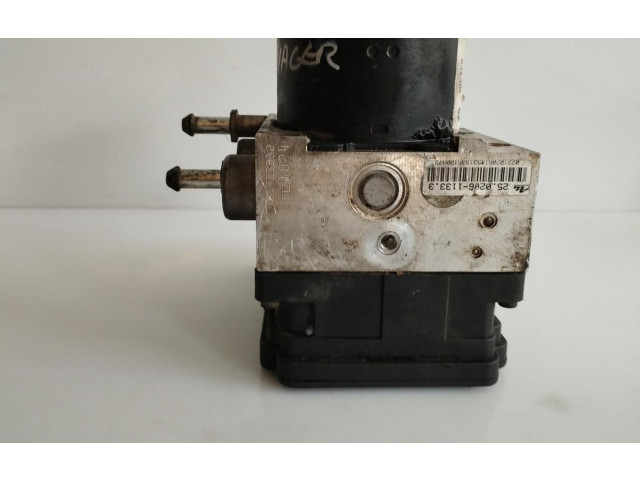 Блок АБС 022552061   Chrysler  Voyager  2001 - 2004 года