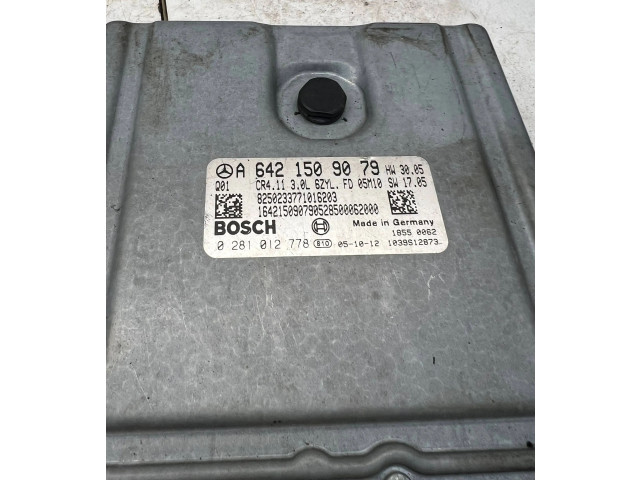 Čerpadlo oleje A6421509079, 0281012778   Mercedes-Benz C W203   