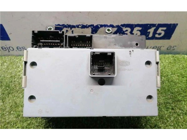 Блок предохранителей  51778008, 51778008   Fiat Linea    